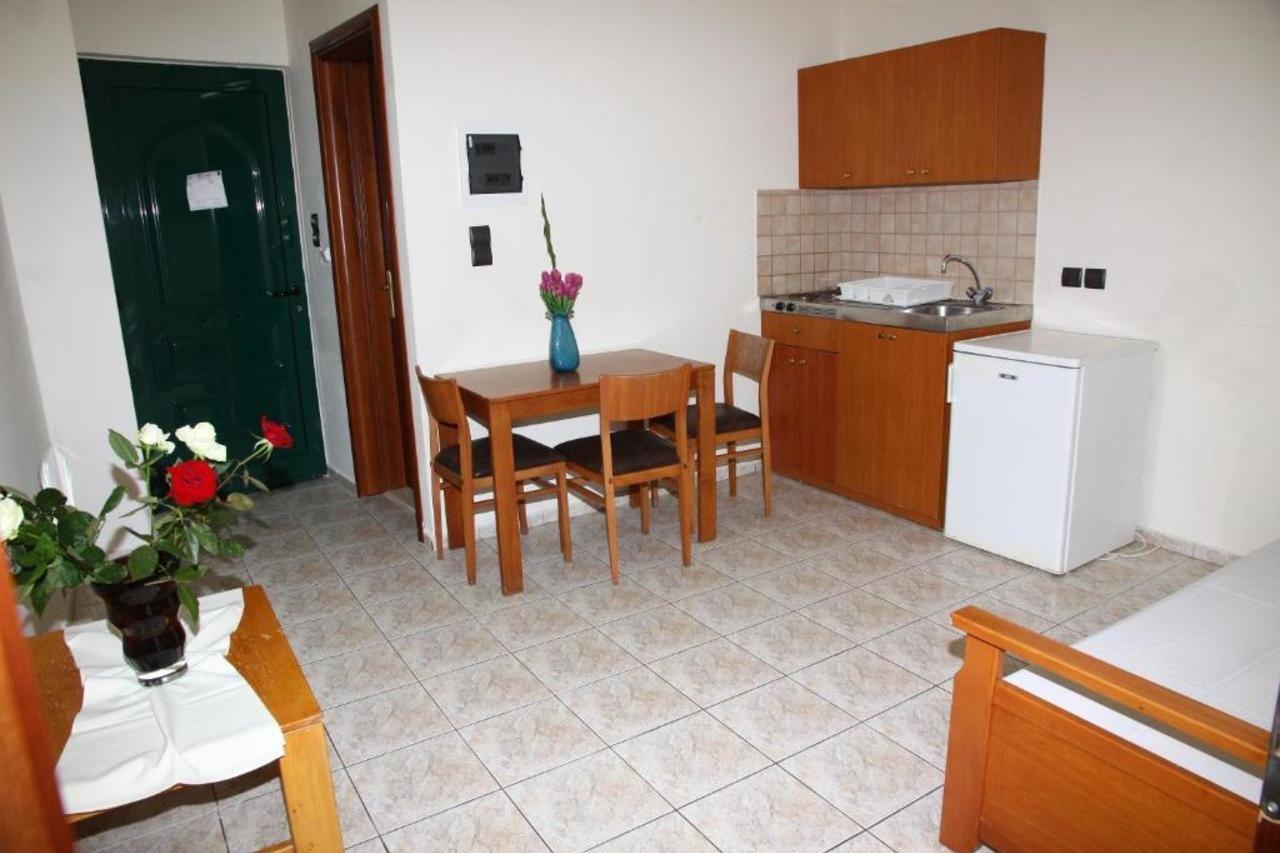 Dias Hotel & Apts Stalida Esterno foto